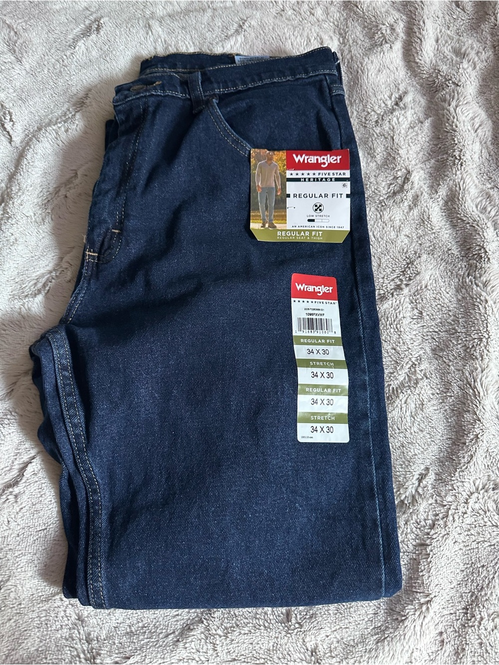 Wrangler Men's Regular Fit Dark Navy Blue Jeans